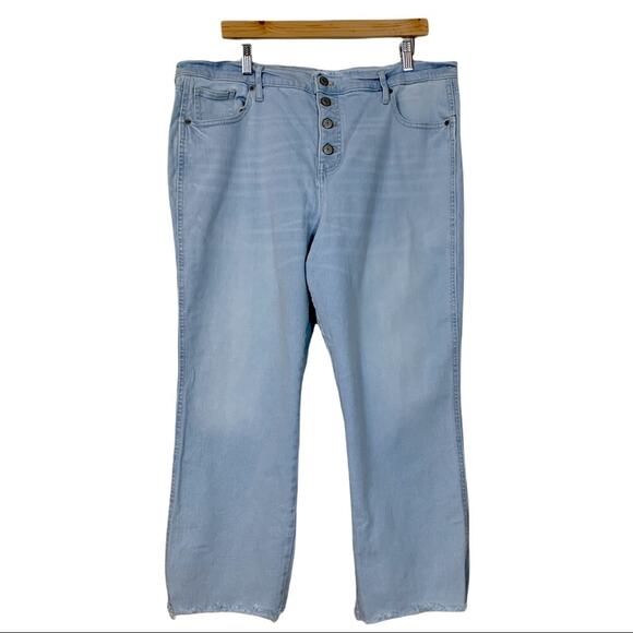 Old Navy Women's Button Fly High Rise Flare Light Wash Jeans Plus Size 18 - Picture 10 of 10